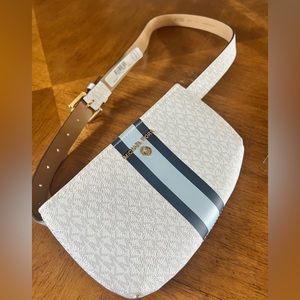 NWT Michael Kors Off White Light and Navy Blue Stripe